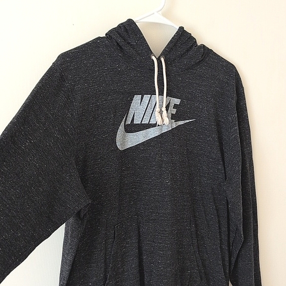 Nike Womens Medium Hooded Long Sleeve Shirt Gray Activewear Athleisure Sporty - Picture 5 of 8